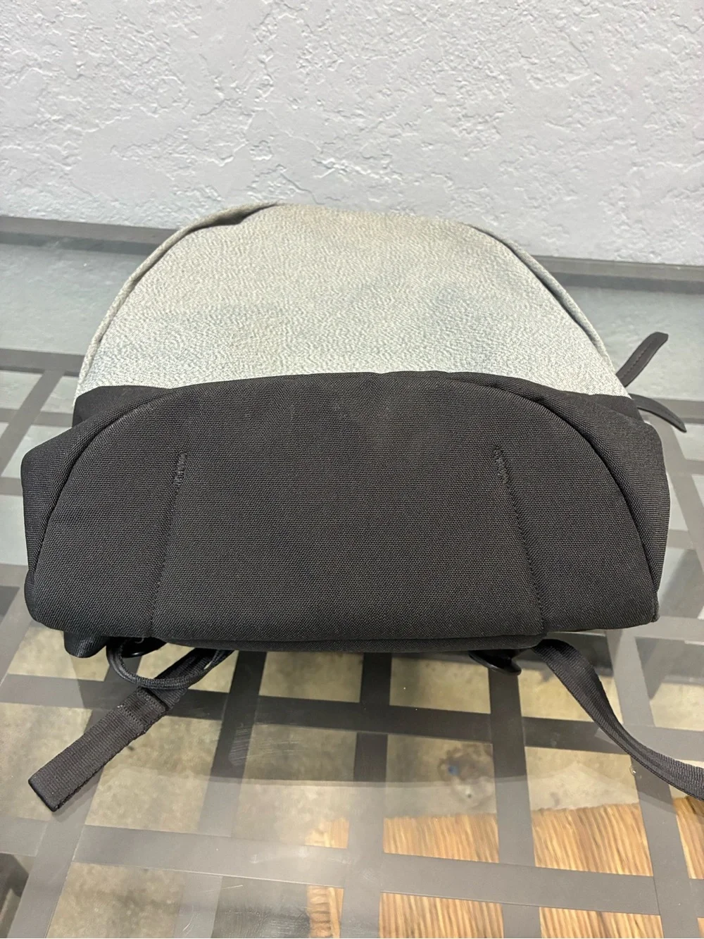 Bellroy Classic Backpack 17L in Ash Gray Laptop Bag